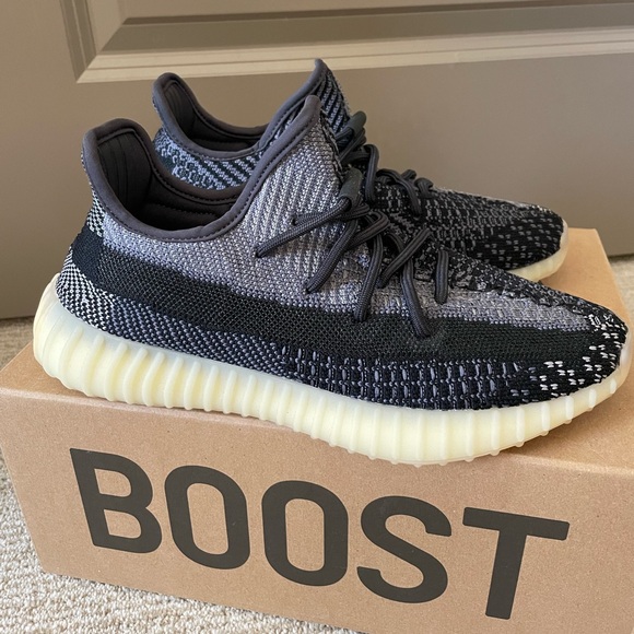 Yeezy Shoes - YEEZY BOOST 350 V2 'CARBON'